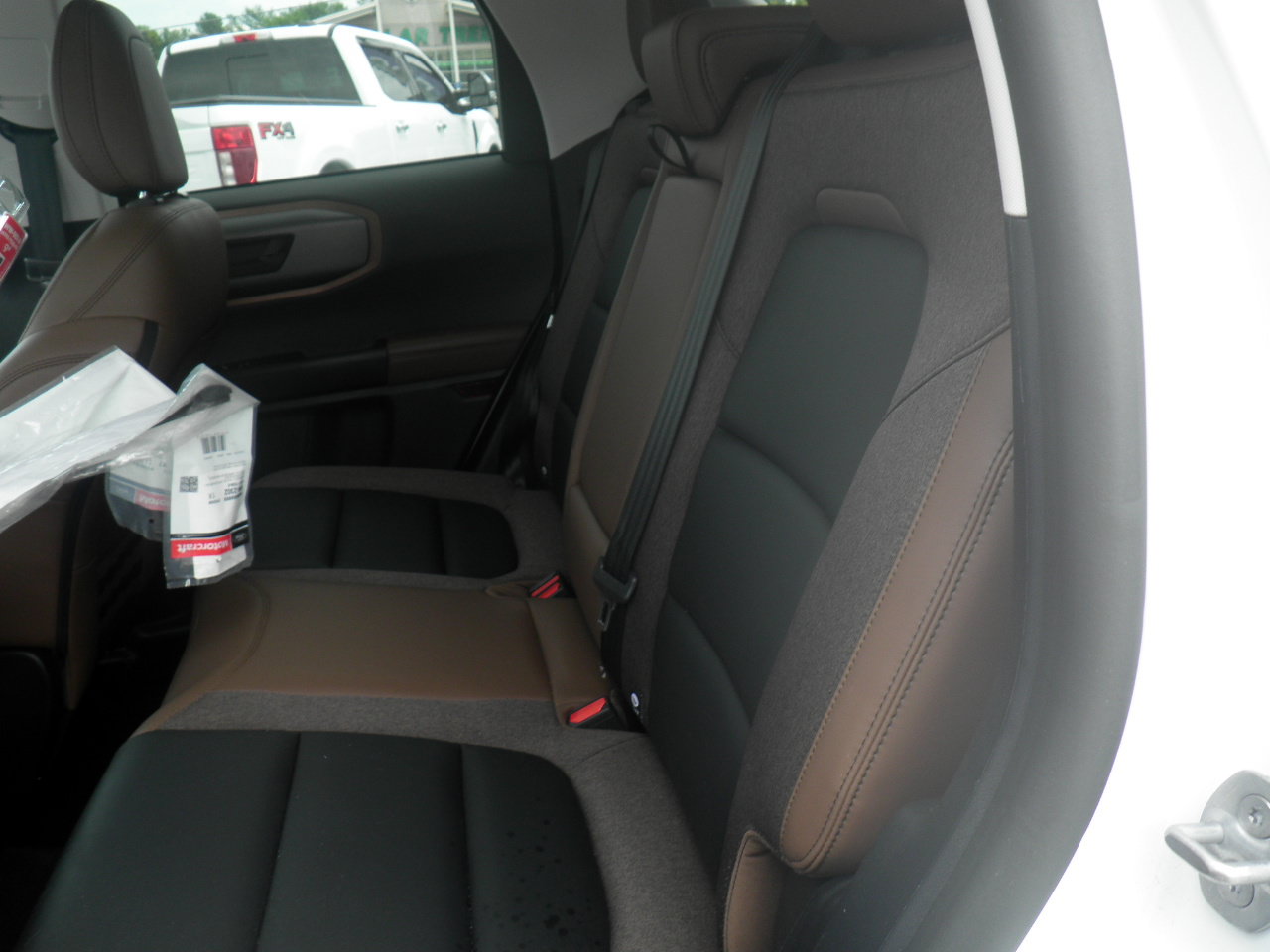 Certified 2025 Ford Bronco Sport Outer Banks w/ Outer Banks Tech Package+ AWD/4WD image 18