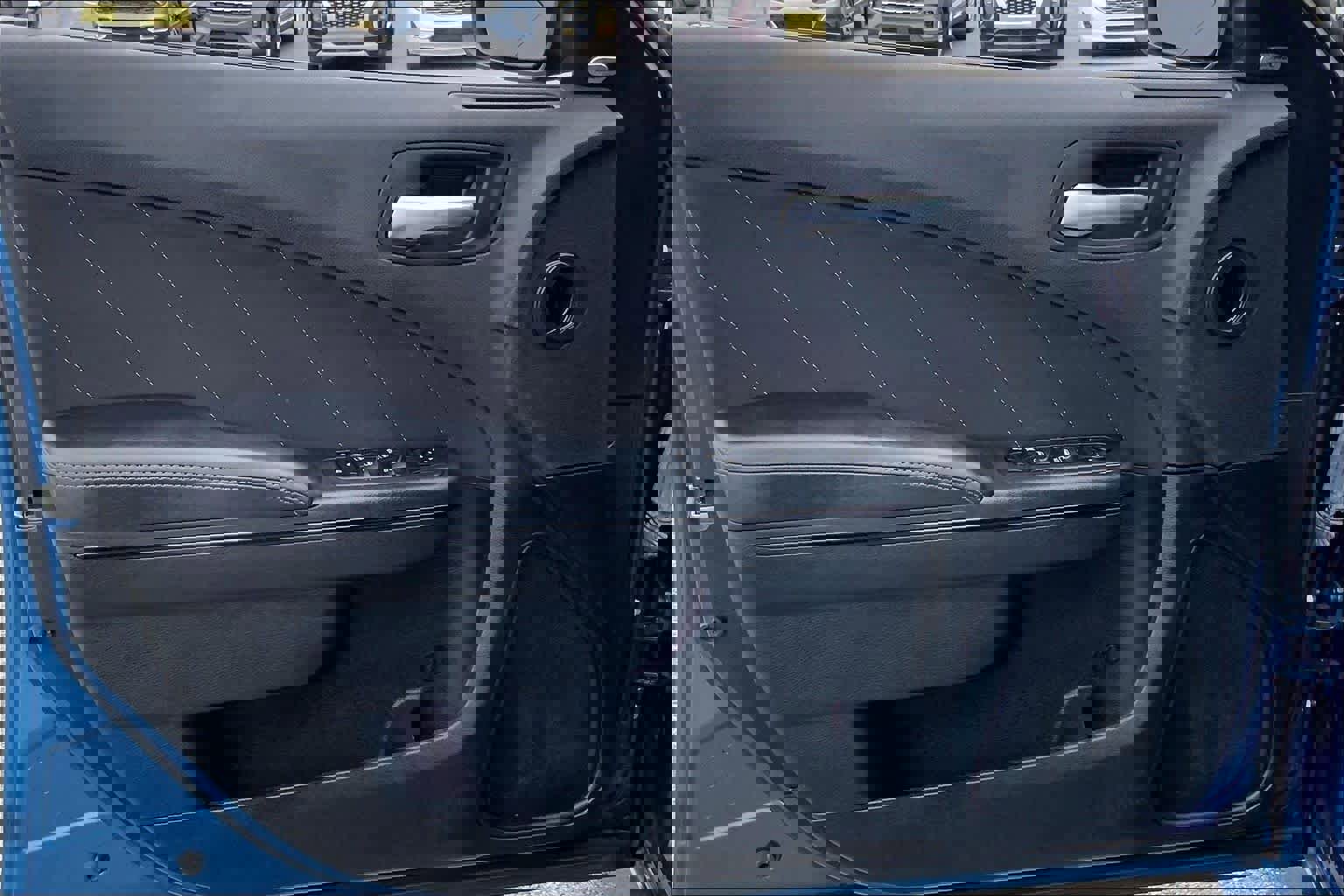 Used 2022 Dodge Charger R/T w/ Blacktop Package image 22