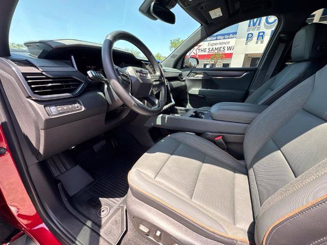 Used 2024 GMC Acadia AT4 w/ Luxury Package AWD/4WD image 13