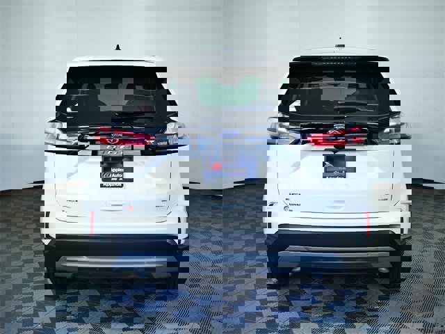 Certified 2023 Ford Edge SEL w/ Convenience Package image 7