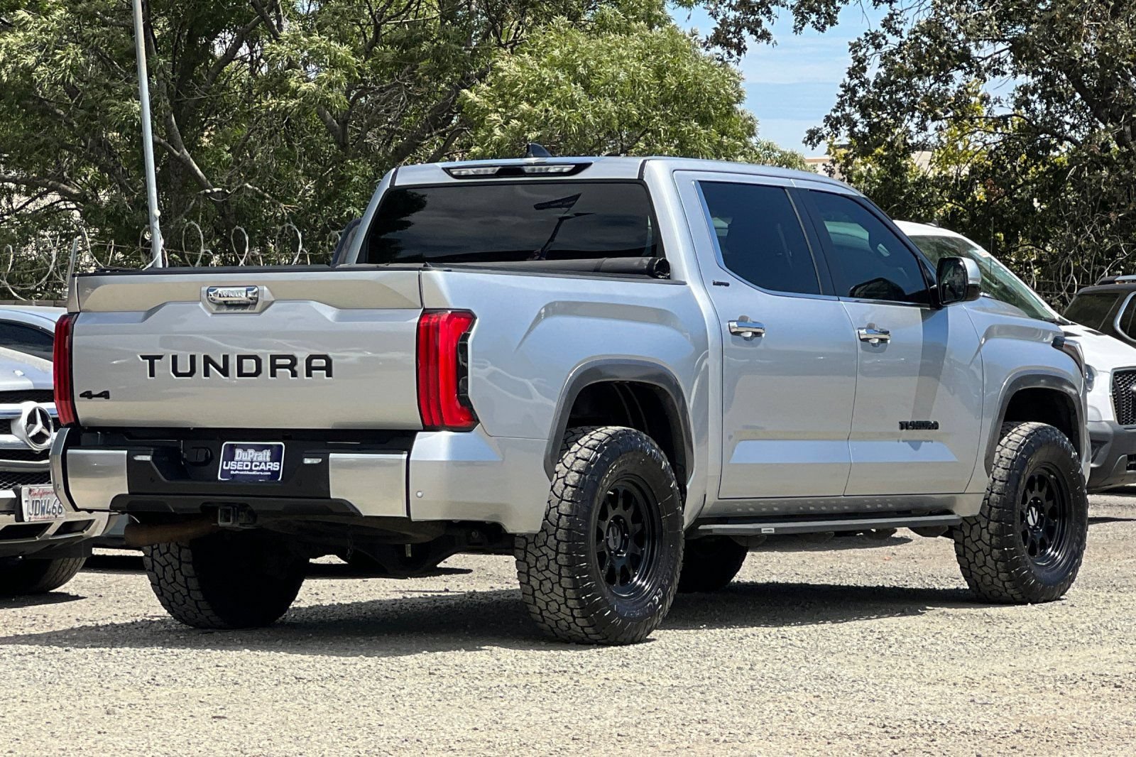 Used 2023 Toyota Tundra Limited w/ Power Package AWD/4WD image 4