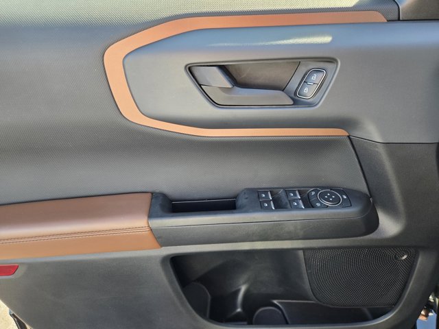 Certified 2021 Ford Bronco Sport Outer Banks AWD/4WD image 16