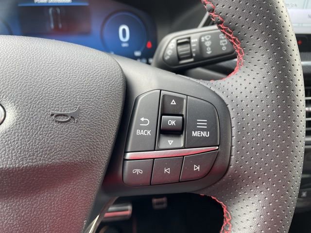 Certified 2023 Ford Escape ST-Line Elite AWD/4WD image 17