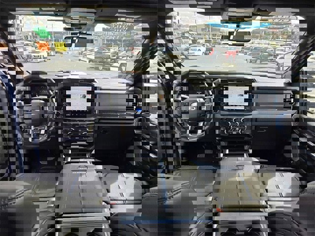 Certified 2025 Ford F450 Platinum image 17