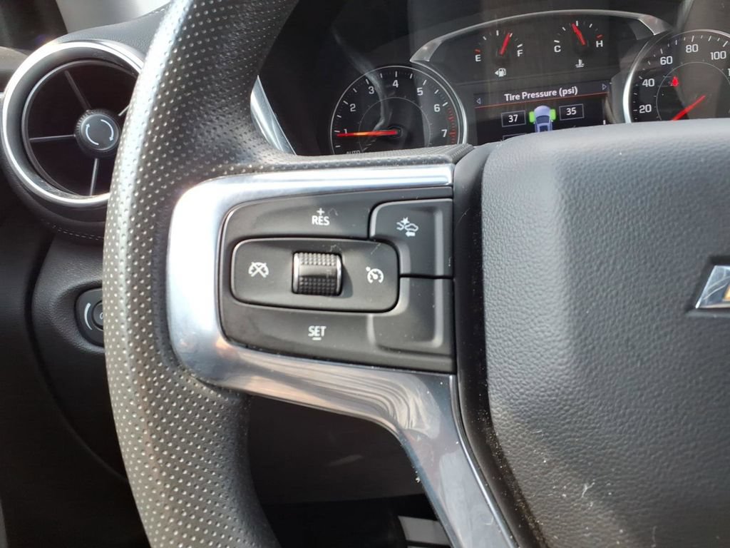 Used 2023 Chevrolet Blazer LT w/ Convenience Package FWD image 16