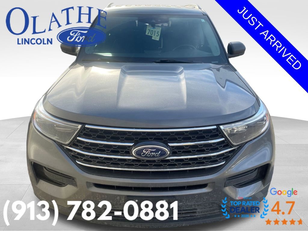 Certified 2023 Ford Explorer XLT image 2