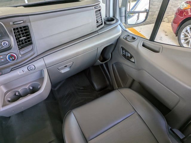 Certified 2022 Ford Transit 350 XL image 17