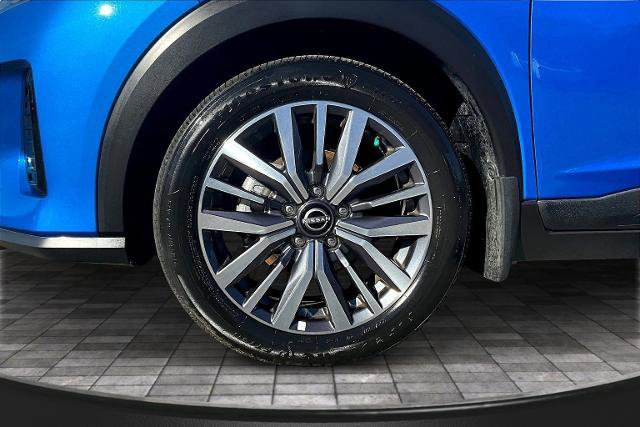 Used 2024 Nissan Kicks SV image 14