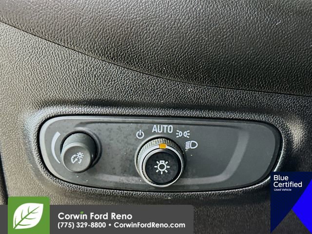 Used 2019 Chevrolet Equinox LT w/ Driver Convenience Package image 13