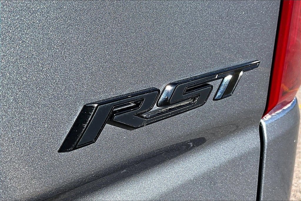 Used 2020 Chevrolet Silverado 1500 RST w/ All-Star Edition image 10