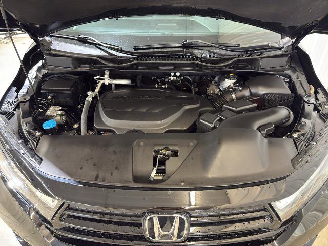 Used 2024 Honda Odyssey Sport image 11