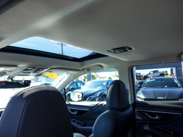 Used 2022 Subaru Outback Limited AWD/4WD image 13