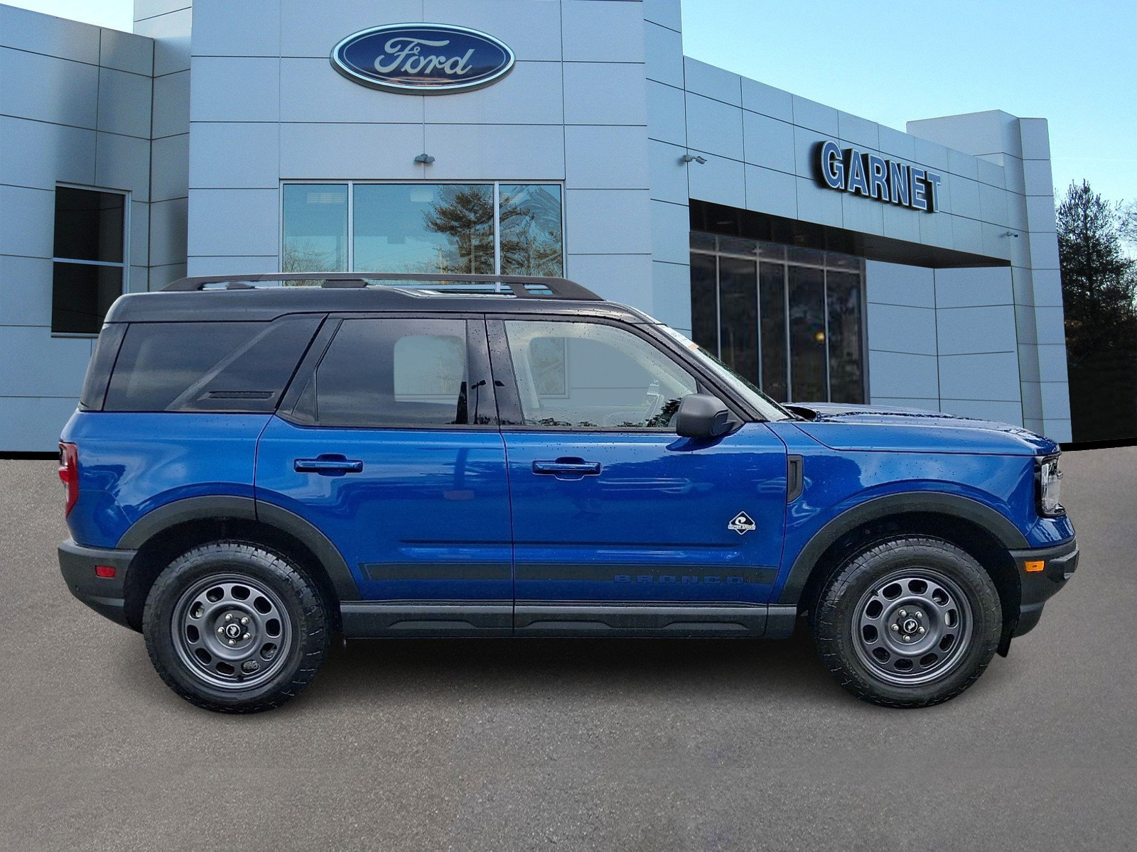 Certified 2024 Ford Bronco Sport Outer Banks AWD/4WD image 10