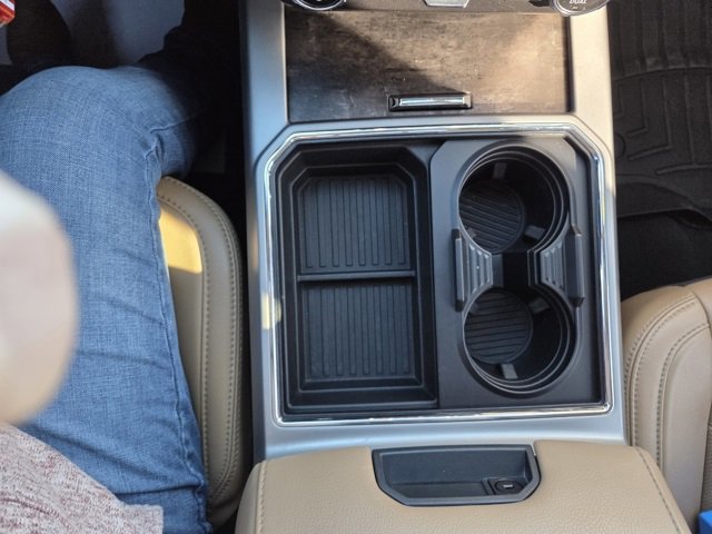 Certified 2022 Ford F450 Lariat w/ Lariat Value Package image 27