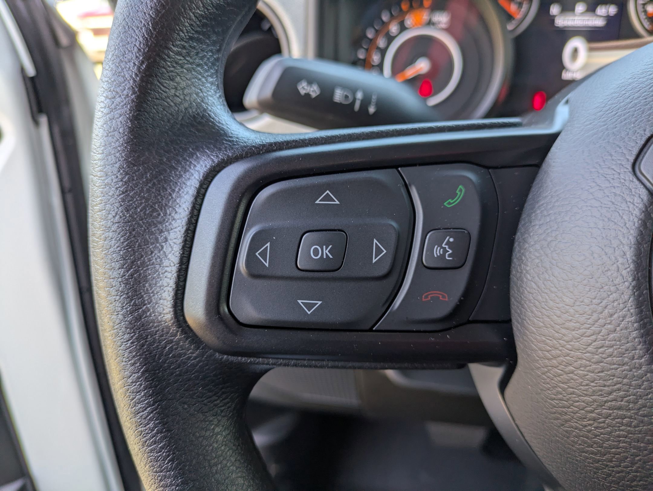 Used 2025 Jeep Wrangler Sport image 18