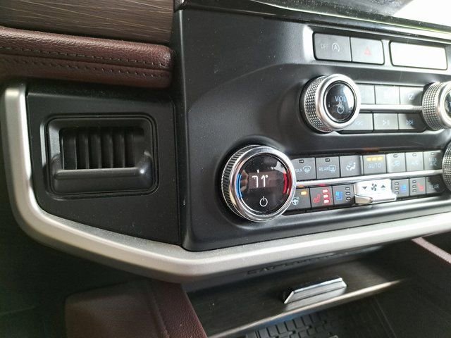 Certified 2024 Ford Expedition Limited image 13