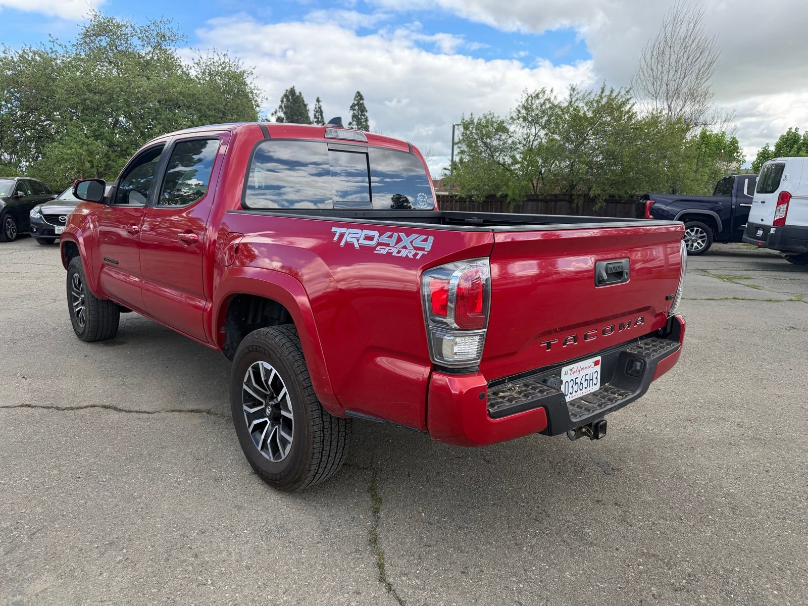 Used 2021 Toyota Tacoma TRD Sport w/ TRD Premium Sport Package image 3