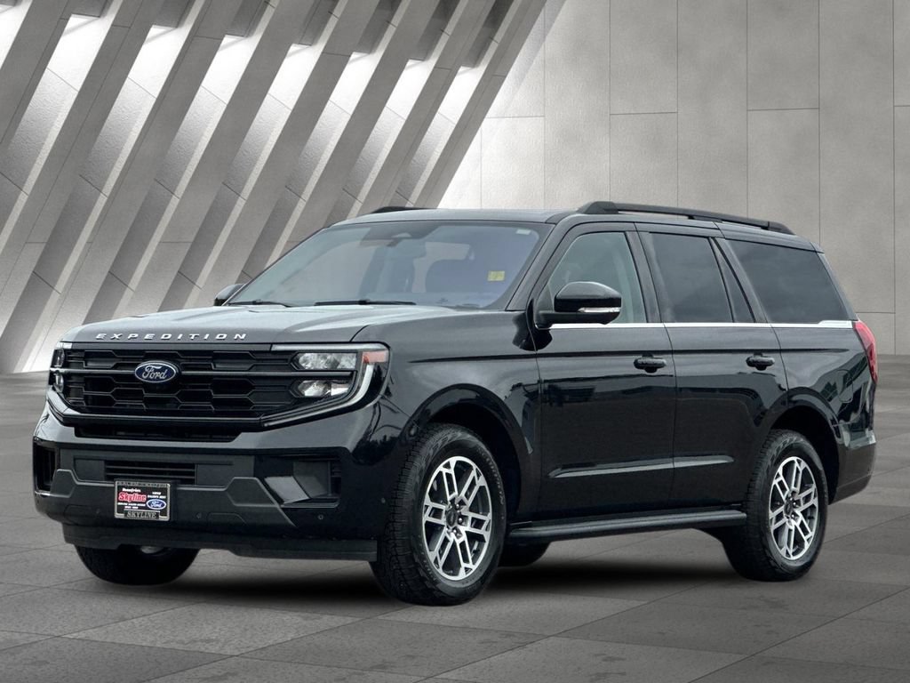 Certified 2025 Ford Expedition Active AWD/4WD image 7