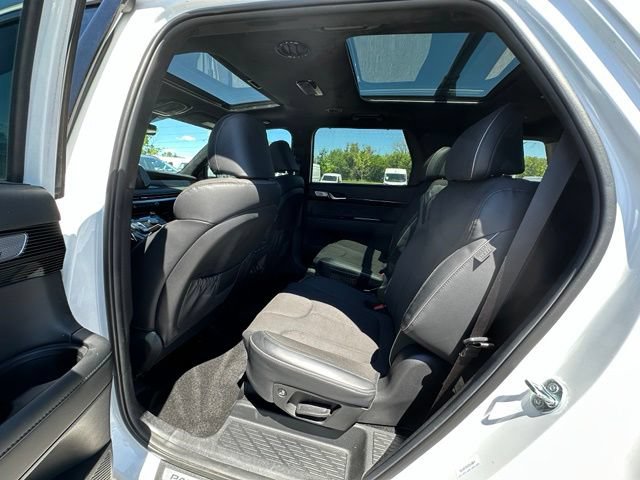 Used 2025 Hyundai Palisade Calligraphy AWD/4WD image 18