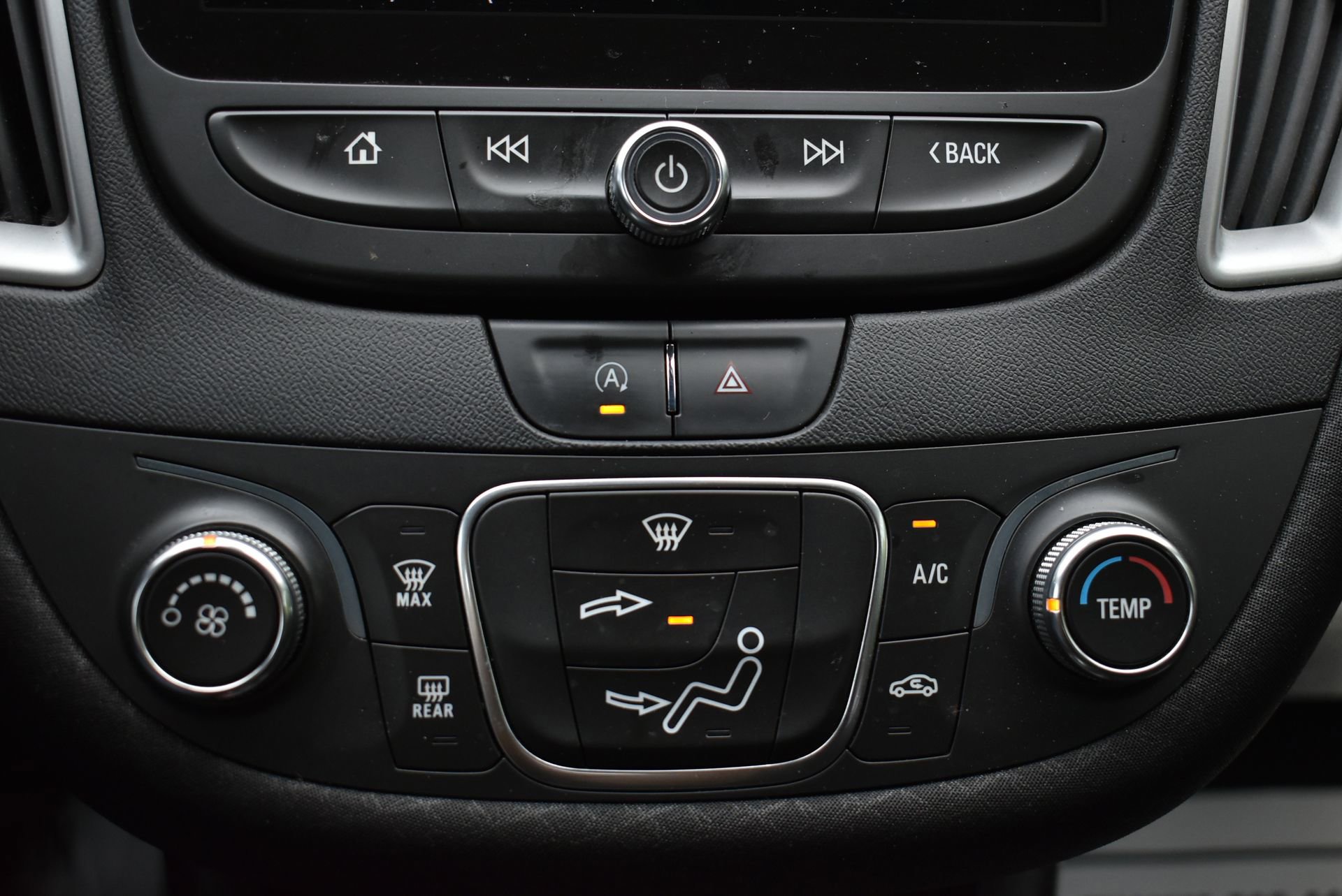 Used 2020 Chevrolet Malibu RS FWD image 26
