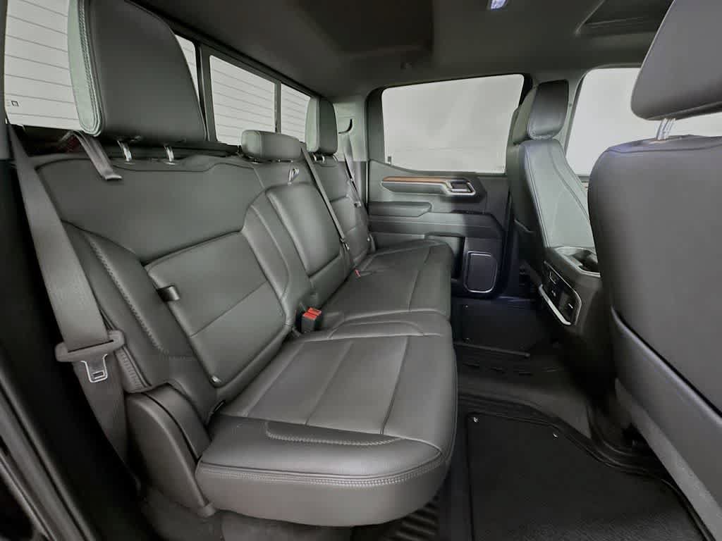 Used 2024 GMC Sierra 1500 Denali AWD/4WD image 33