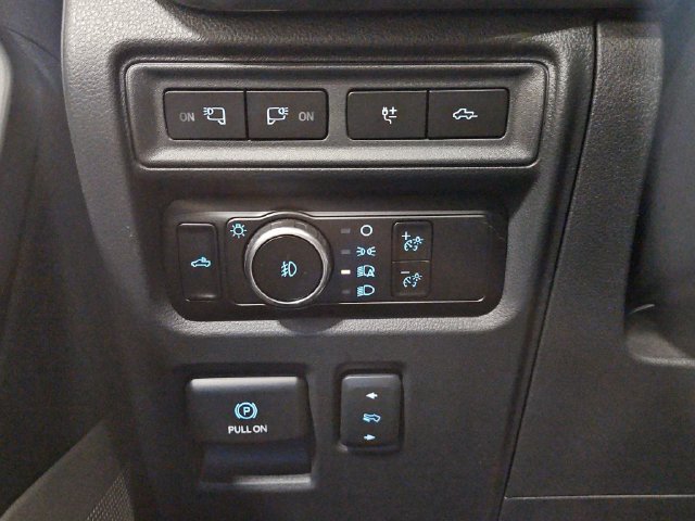 Certified 2023 Ford F150 Lariat w/ Equipment Group 502A High AWD/4WD image 31