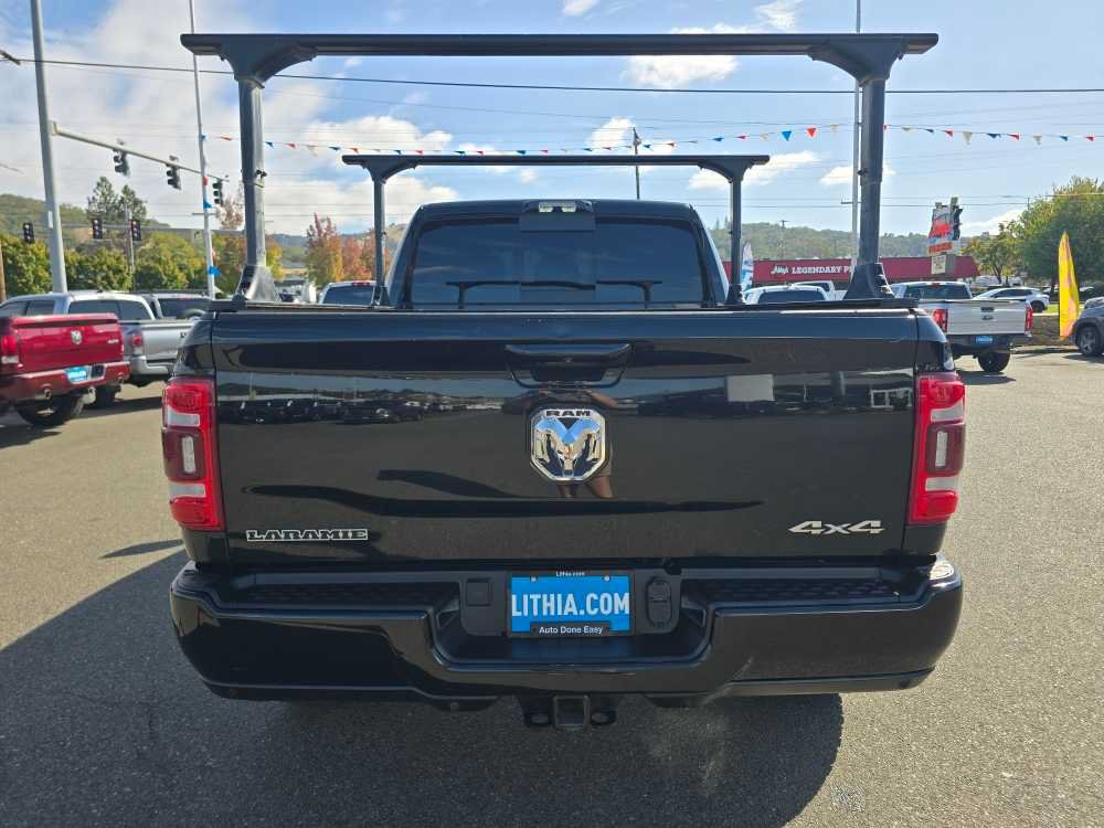 Used 2022 RAM 3500 Laramie AWD/4WD image 4