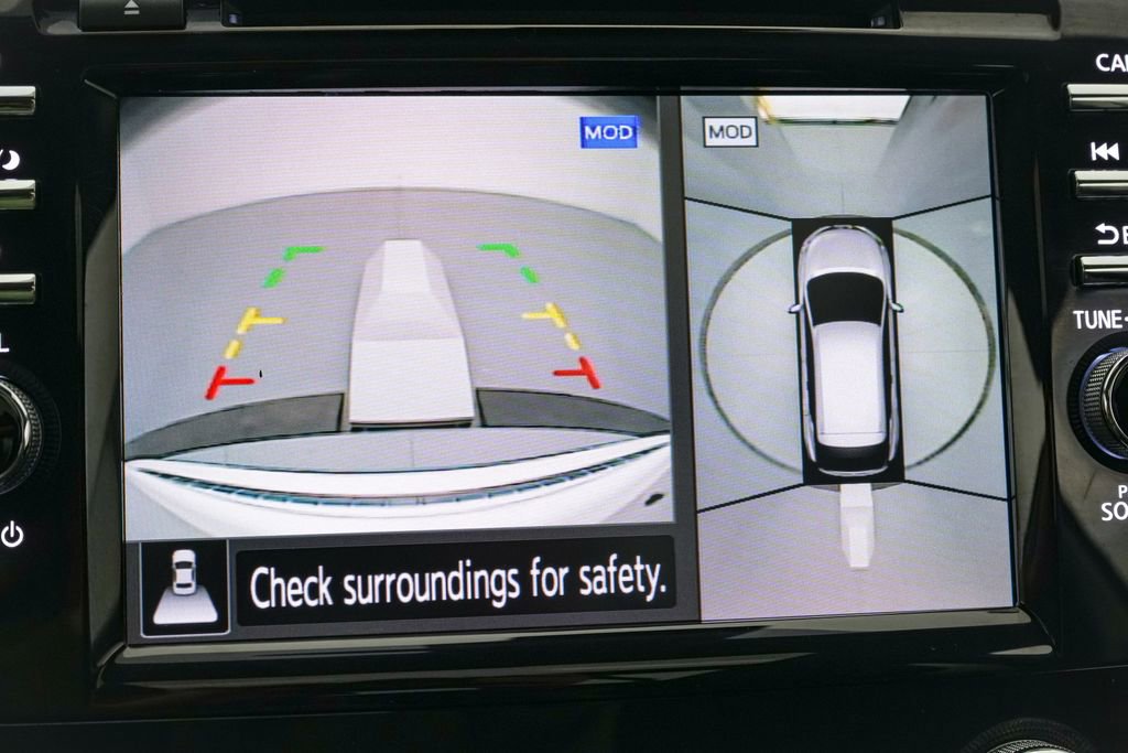 Used 2024 Nissan Murano Platinum w/ Cargo Package image 16