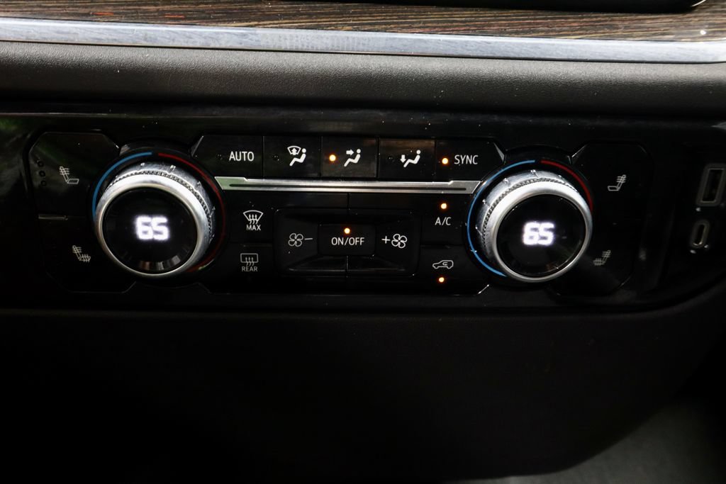 Used 2023 GMC Sierra 1500 Elevation AWD/4WD image 29