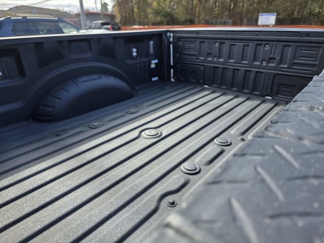 Certified 2025 Ford F250 Platinum w/ Platinum Plus Package image 11