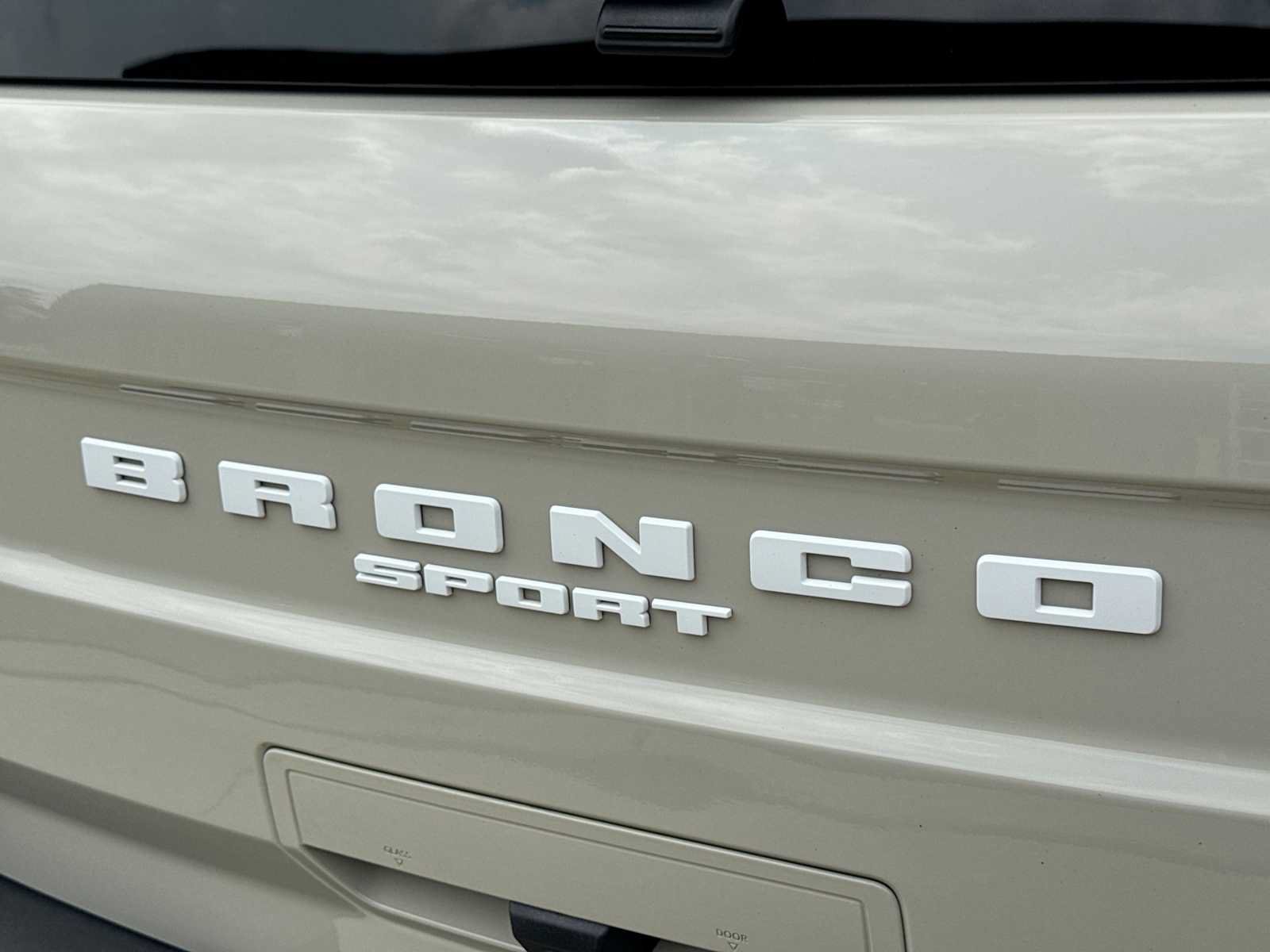 Certified 2024 Ford Bronco Sport Badlands w/ Premium Package AWD/4WD image 12