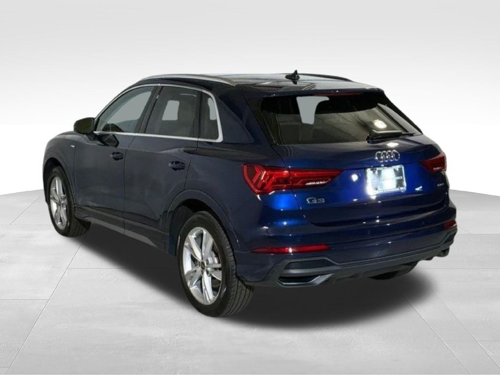 Used 2023 Audi Q3 2.0T Premium Plus w/ Premium Plus Package AWD/4WD image 7