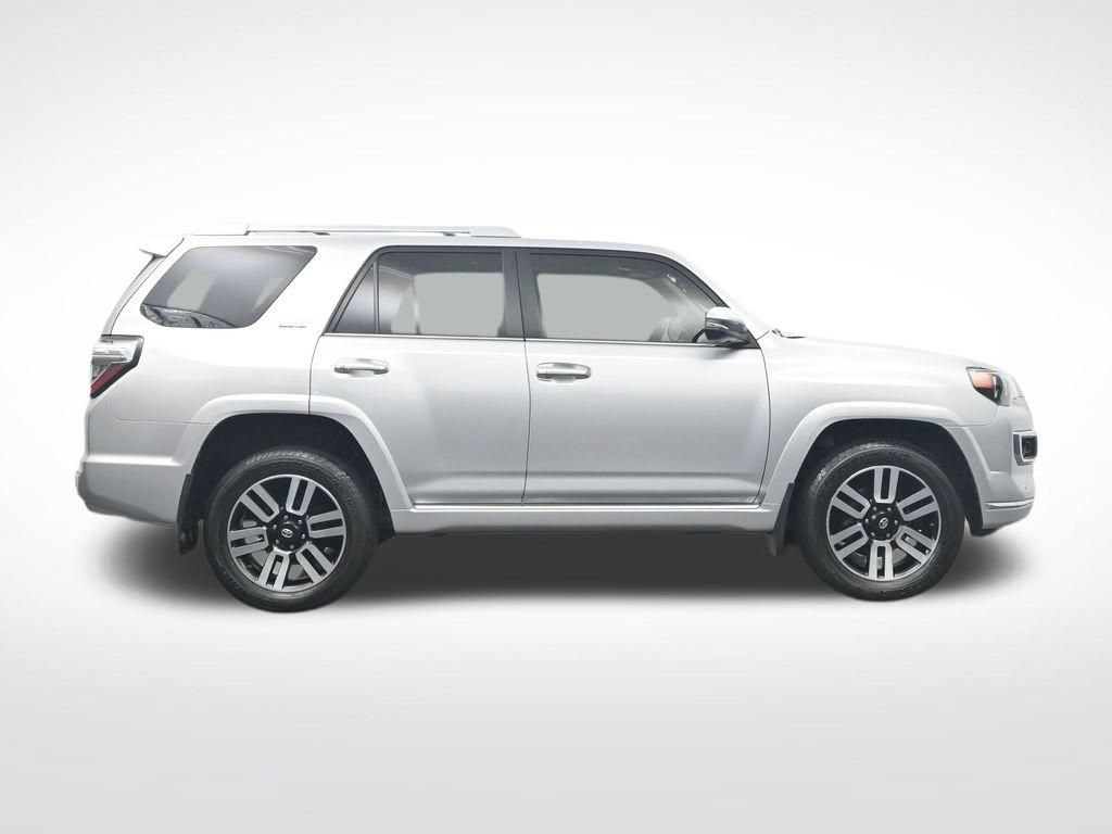 Used 2021 Toyota 4Runner Limited AWD/4WD image 4