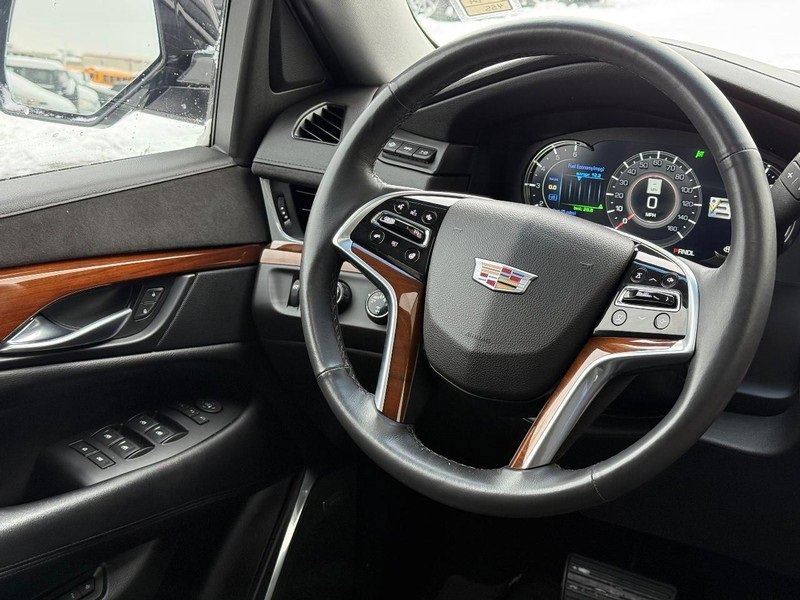 Used 2017 Cadillac Escalade Premium Luxury w/ LPO, Radiant Package image 13