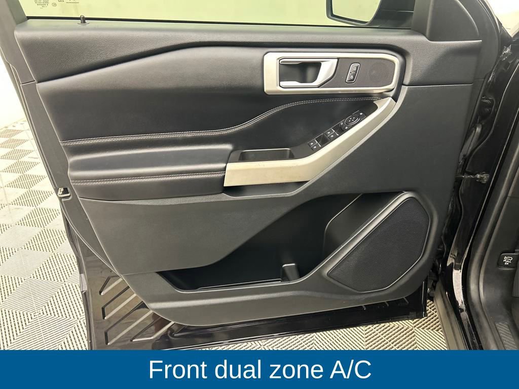 Certified 2022 Ford Explorer XLT w/ Equipment Group 202A image 40