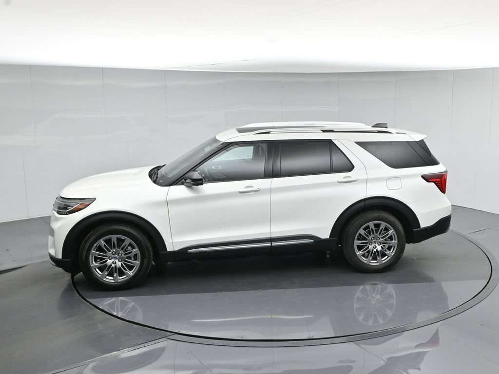 Certified 2025 Ford Explorer Platinum RWD image 49