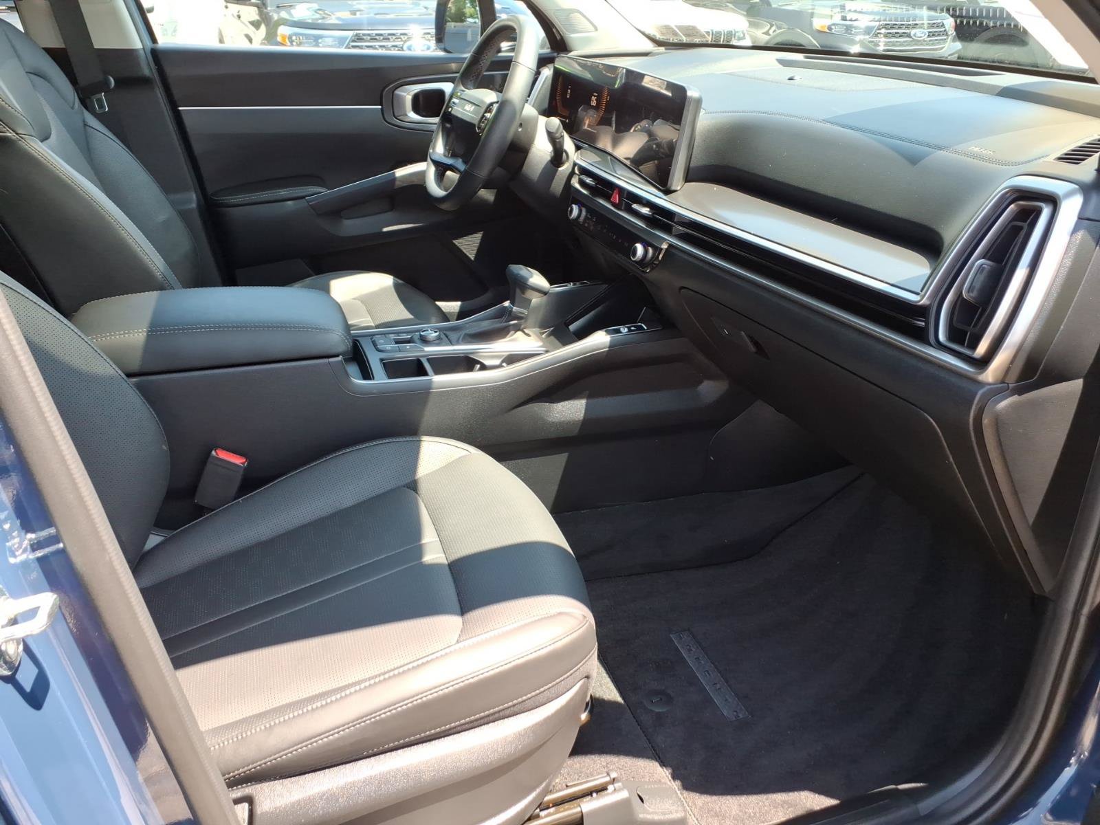 Used 2026 Kia Sorento S w/ S Panoramic Sunroof Package AWD/4WD image 29