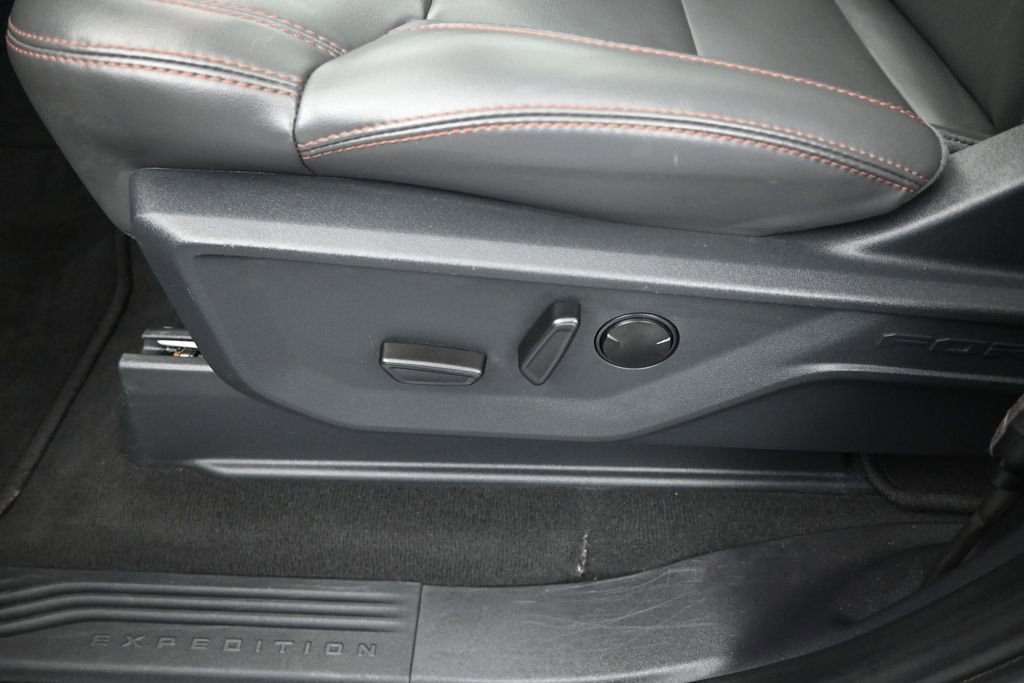 Certified 2025 Ford Expedition Max Active AWD/4WD image 20