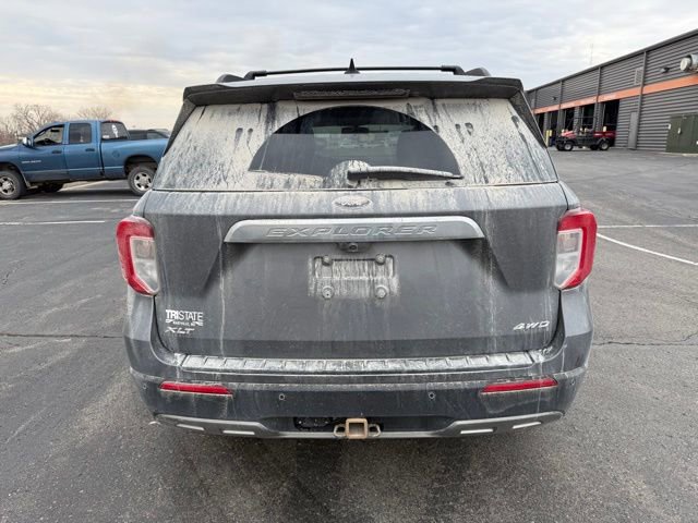 Certified 2021 Ford Explorer XLT w/ Equipment Group 202A image 4