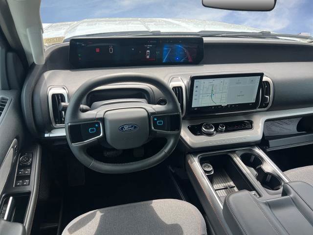 Certified 2025 Ford Expedition Max Active RWD image 14