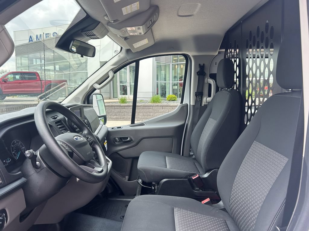 Certified 2025 Ford Transit 250 Low Roof w/ Exterior Upgrade Package RWD image 10