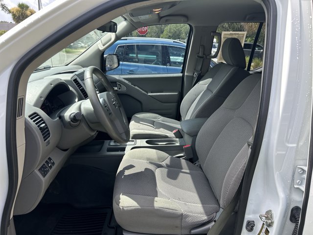 Used 2019 Nissan Frontier SV AWD/4WD image 12