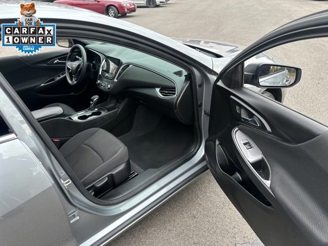 Used 2023 Chevrolet Malibu LS image 14