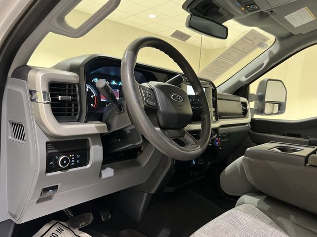 Certified 2023 Ford F350 XLT AWD/4WD image 9