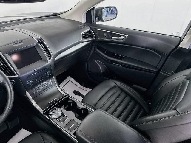Certified 2019 Ford Edge SEL w/ Equipment Group 201A AWD/4WD image 33