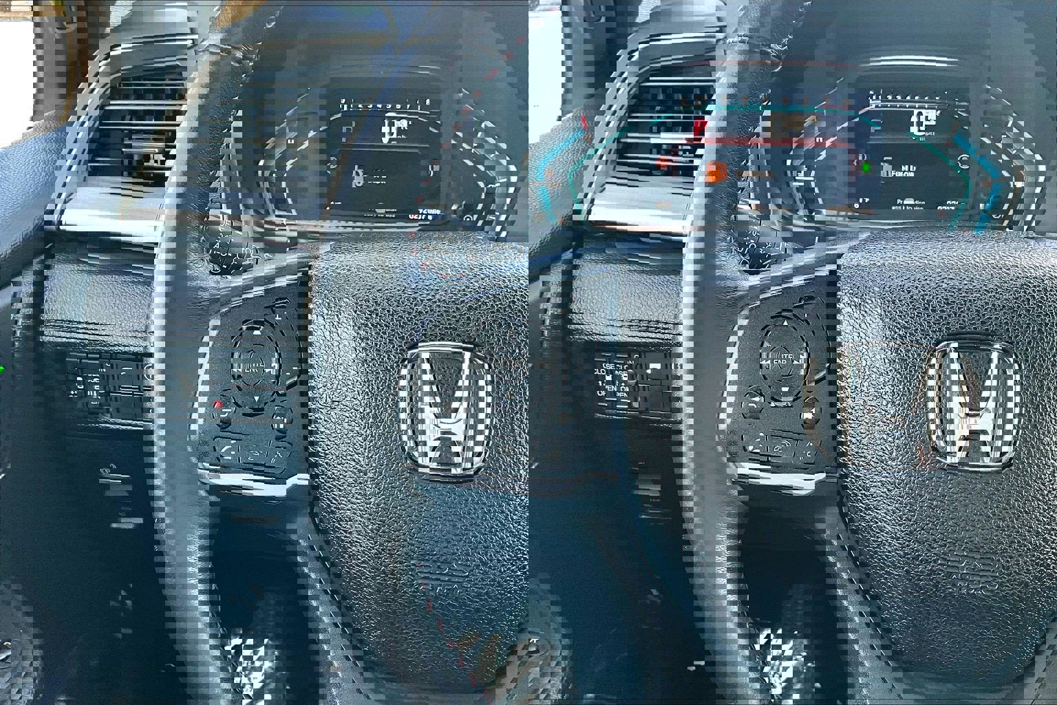 Used 2023 Honda Odyssey Sport image 18