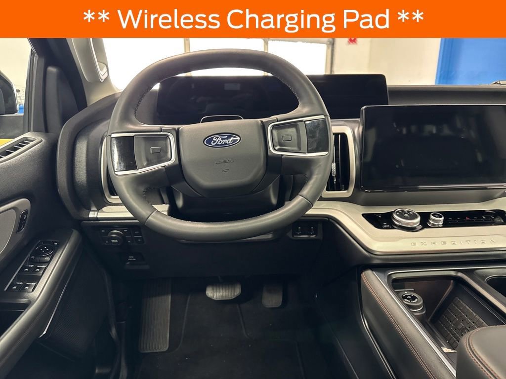 Certified 2025 Ford Expedition Active image 13