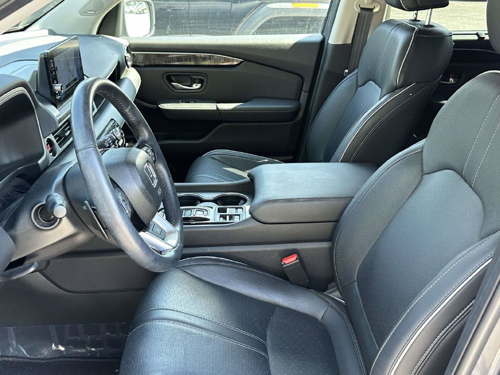 Used 2023 Honda Pilot Elite image 9
