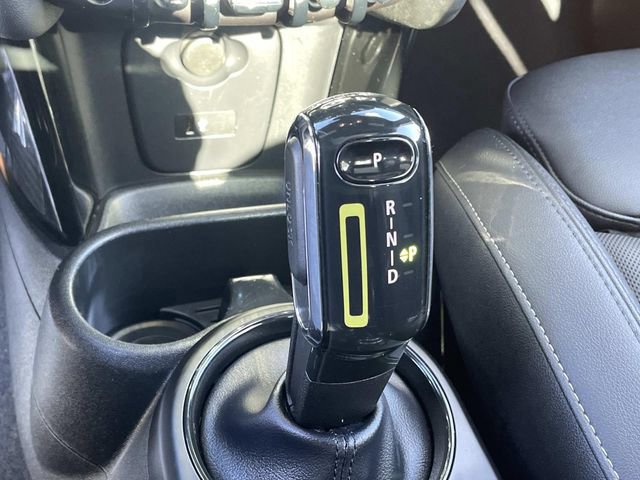 Used 2023 MINI Cooper SE image 17