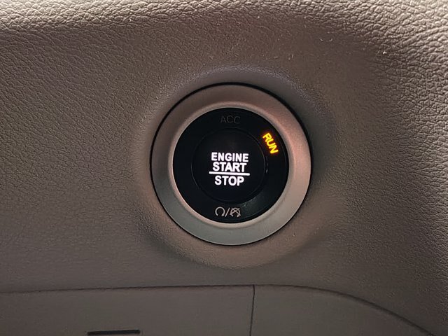 Used 2024 Chrysler Pacifica Touring-L FWD image 38